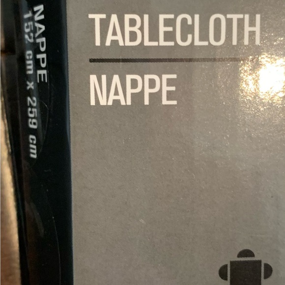 NEW Tablecloth Size 60 x 102 - Picture 4 of 6